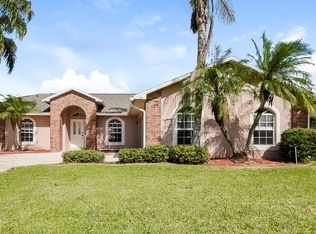 2391 Sweetwater Blvd, Saint Cloud, FL 34772