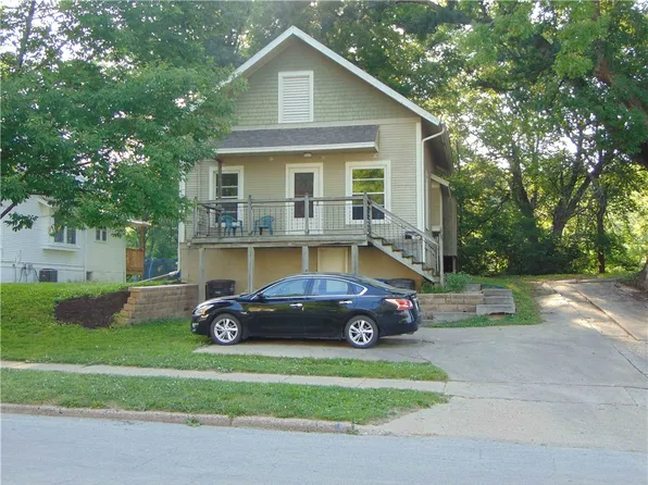1553 27th St, Des Moines, IA 50311