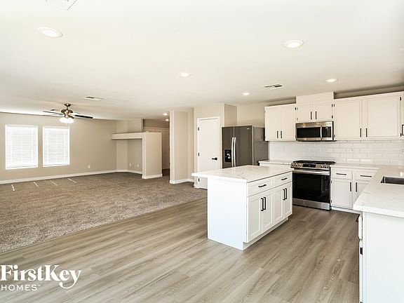 5th image of 3336 E Palatine Hills Ave
