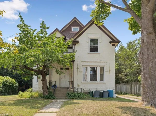 133 Joseph St, Kitchener, ON N2G 1J5