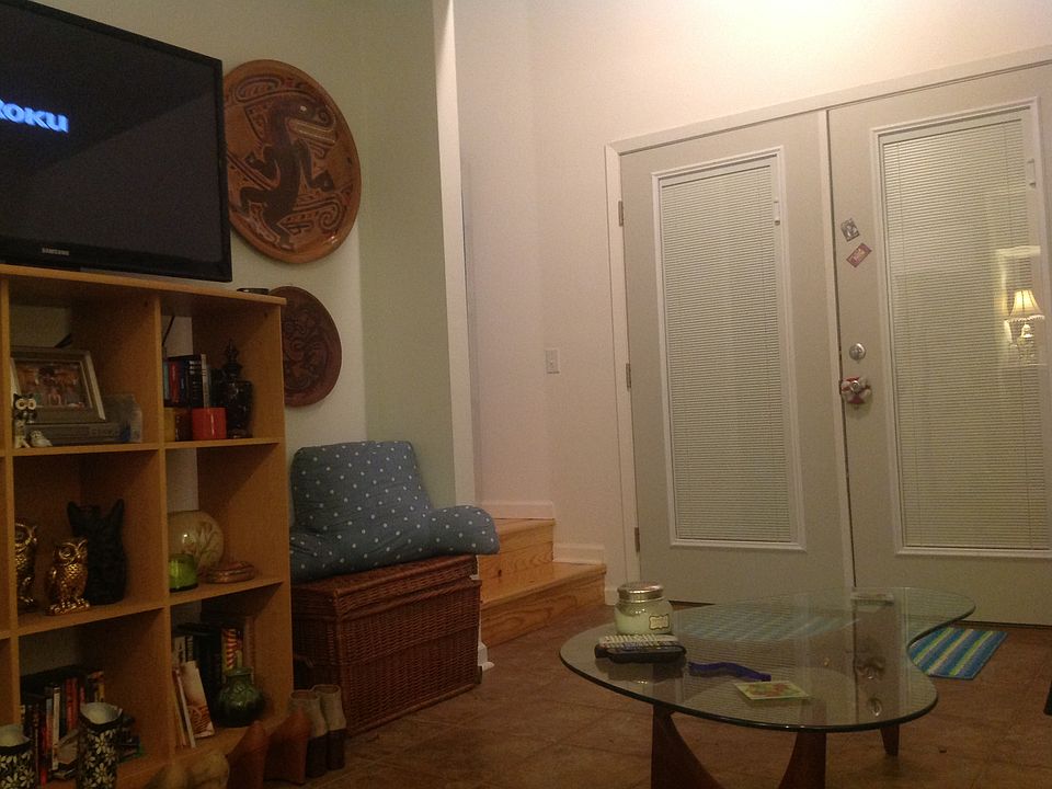 1st image of 139 Cooper Ln