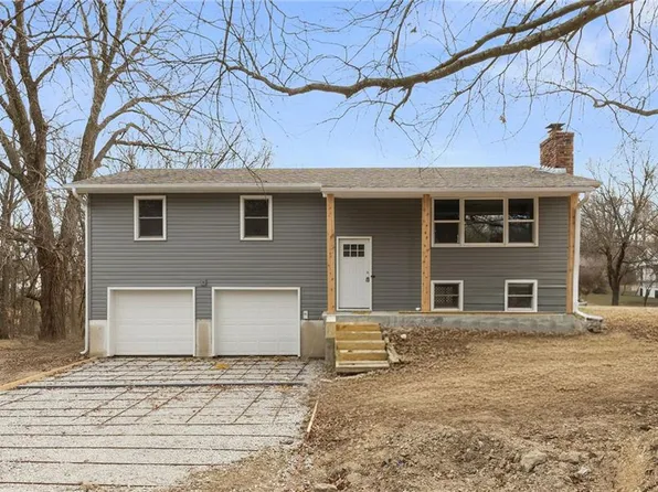 530 Hamilton St, Warrensburg, MO 64093