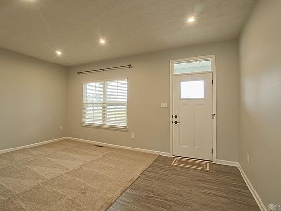 3rd image of 2140 Cresswell Dr