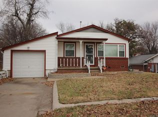 1111 Forest Dr, Sand Springs, OK 74063