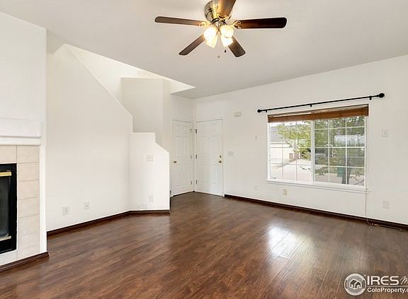 Large/bright family room with fireplace