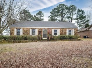 9220 Skypark Dr, Fort Smith, AR 72903