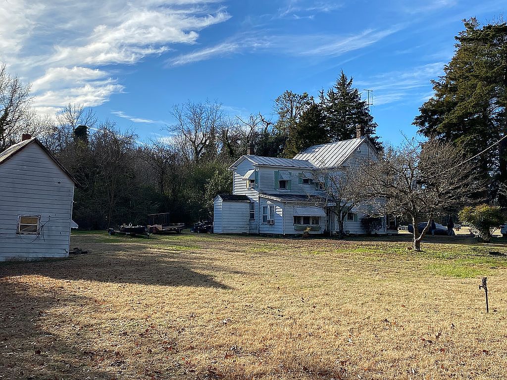 530 Marsh St, Tappahannock, VA 22560 Zillow