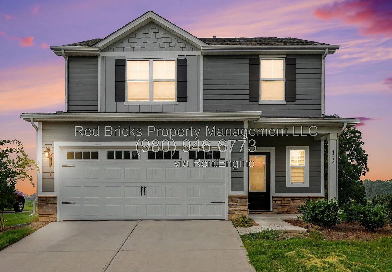 3 bed, 2.5 bath, 1770 sqft, $2,145 — Photo 2