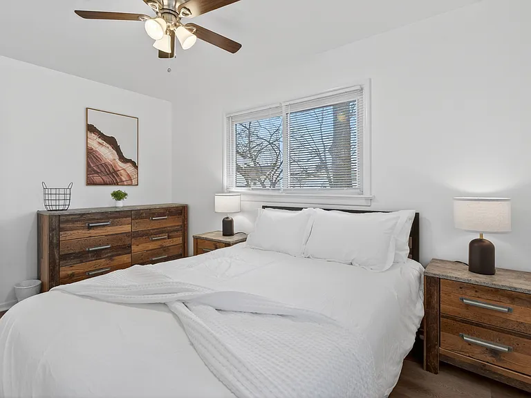 444 Rosedale Ter — Photo 28