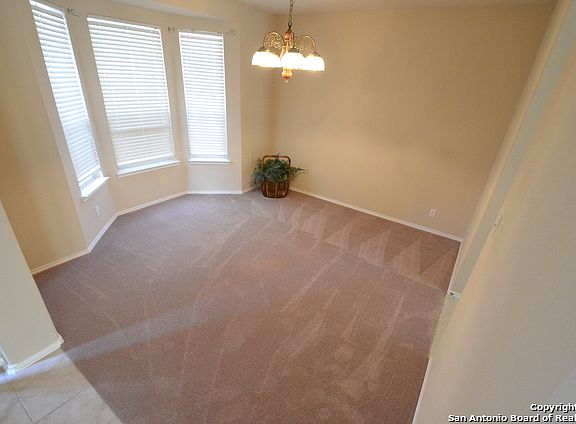 3rd image of 4496 Brush Creek Dr
