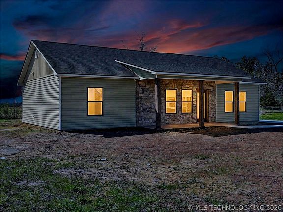 2nd image of 1110 Sequoyah