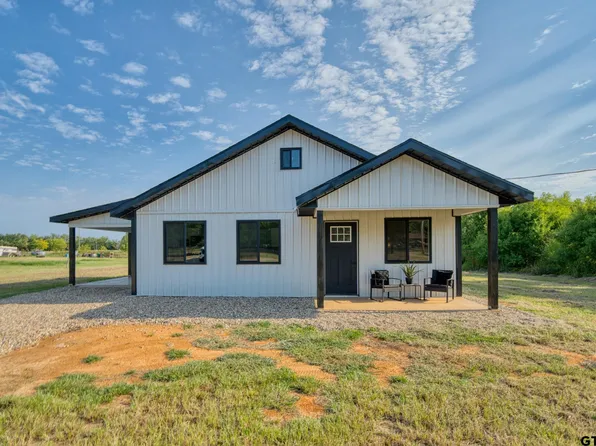 104 Private Road 33091, Omaha, TX 75571