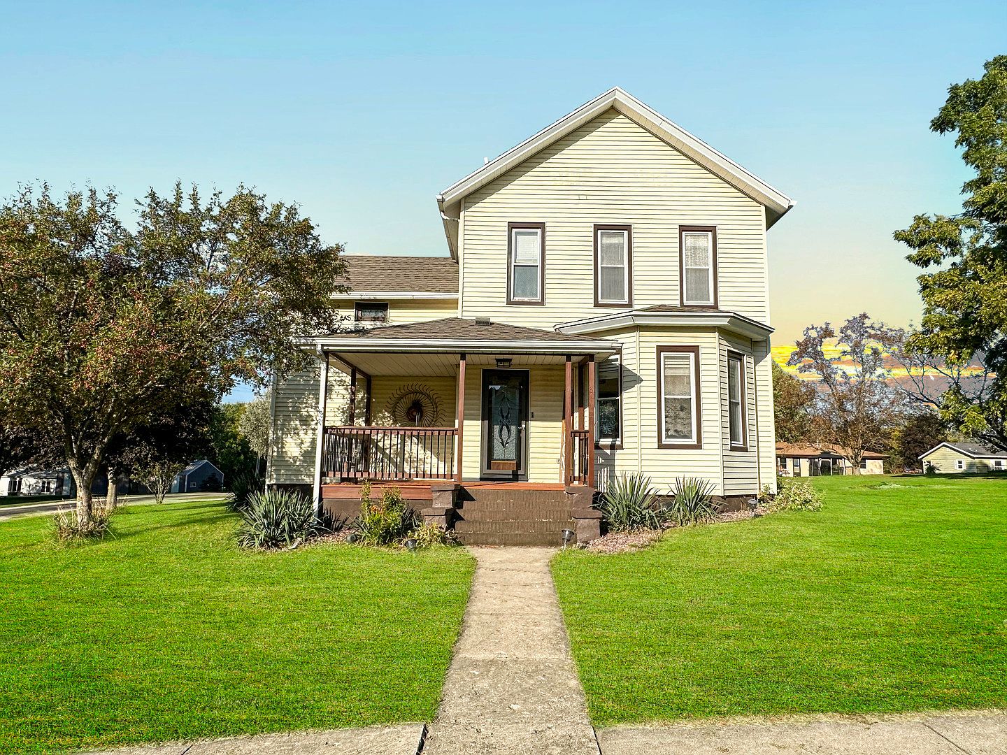 80 S Stephenson St, Freeport, IL 61032 Zillow