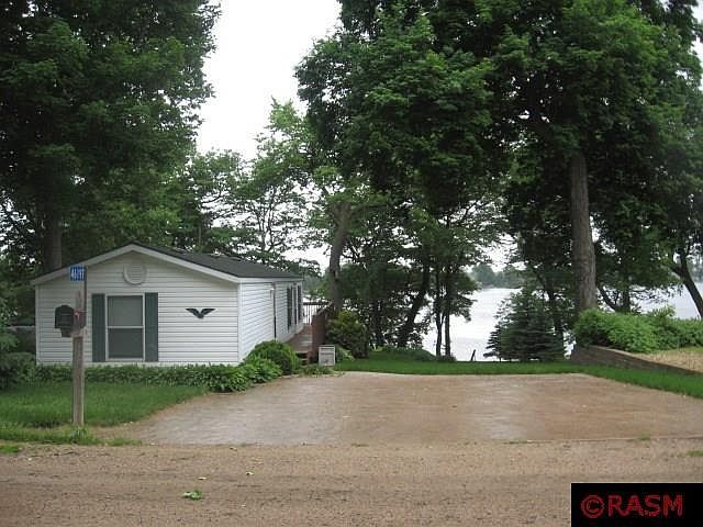 1st image of 46197 Jefferson Lake Dr