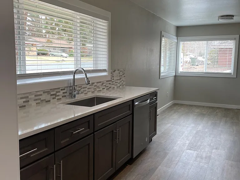 4124 S Helena St — Photo 5