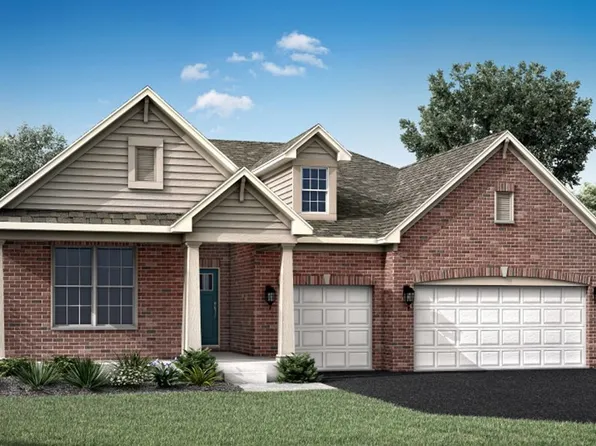 130 Railway Dr, South Elgin, IL 60177