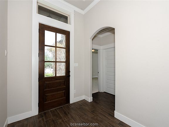 4th image of 4013 Eskew Dr