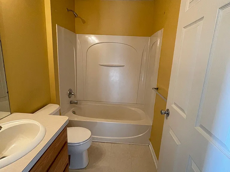 7920 Winterfield Dr — Photo 16