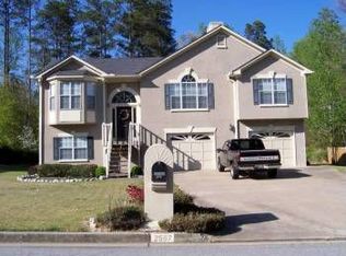 2567 Johnsbrooke Dr, Lithia Springs, GA 30122