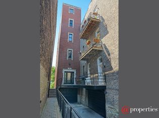 243 W Scott St APT 3, Chicago, IL 60610
