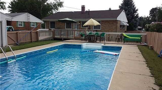 2nd image of 2227 Rosemar Rd