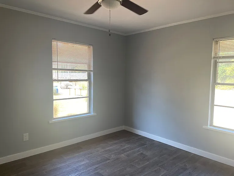 3411 Stone Rd — Photo 6