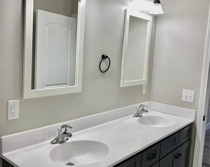 1105 Maid Marian Ln NE — Photo 20
