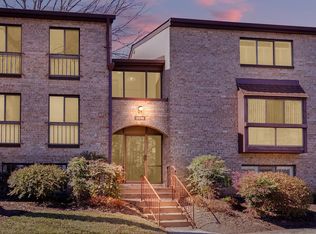 2016 Colts Neck Rd APT 9/1A, Reston, VA 20191