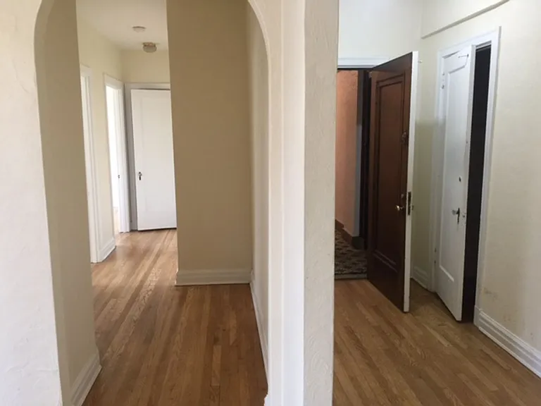 New King Edward Apartments — Photo 242