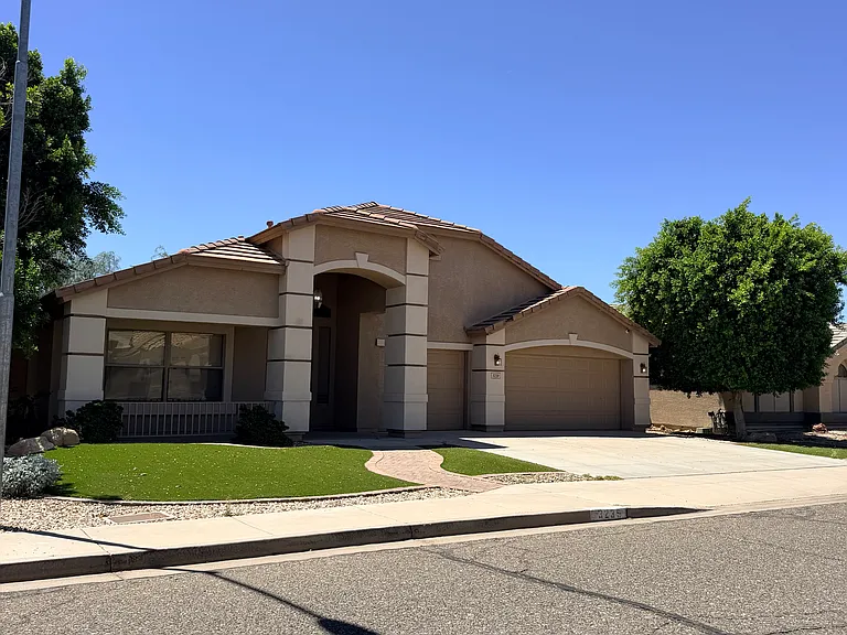 3239 W Adobe Dam Rd — Photo 8