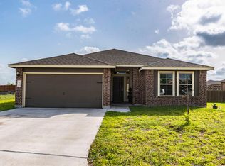 618 Indian Blanket St, Lockhart, TX 78644