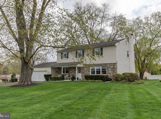 48 Macfarland Ave, Ivyland, PA