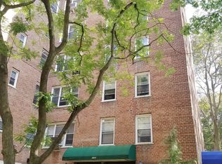 2621 Union St APT 3G, Flushing, NY 11354