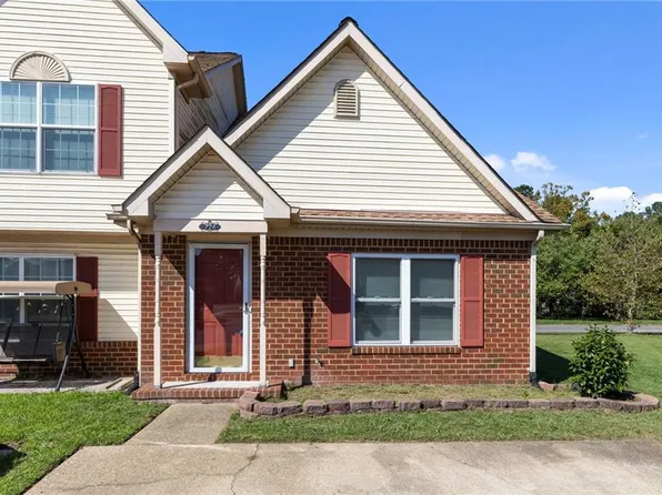 724 Brisa Ct, Chesapeake, VA 23322