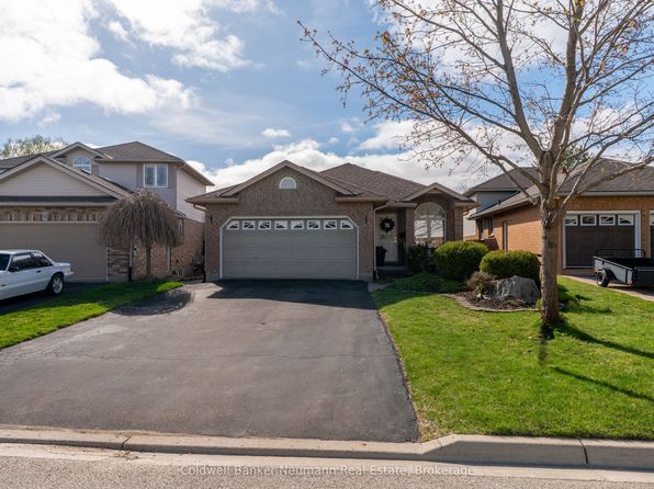38 Carroll Cres, Guelph, ON N1G 5B5