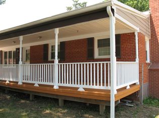 2391 W Longview Dr, Woodbridge, VA 22191