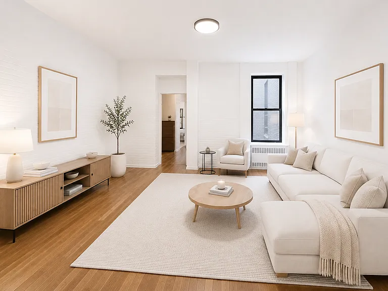 314 W 52nd St #3 — Photo 1