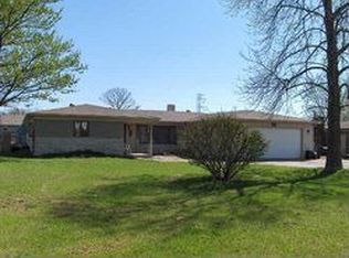 5421 Mendenhall Rd, Indianapolis, IN 46241