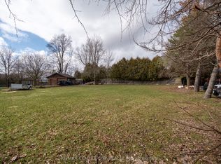 2 Kennedy Ave, Ilderton, ON --