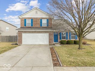 7033 N Lyndhurst Xing, McCordsville, IN 46055