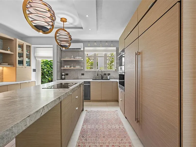 370 Dorado Bch E — Photo 22
