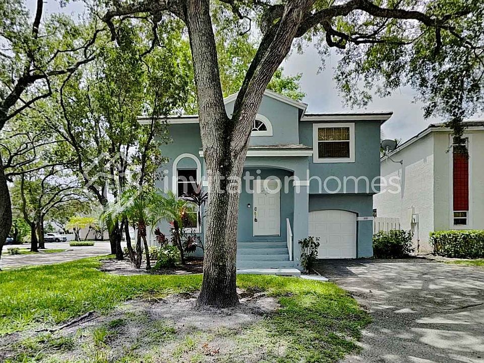 1st image of 831 NW 98th Ave