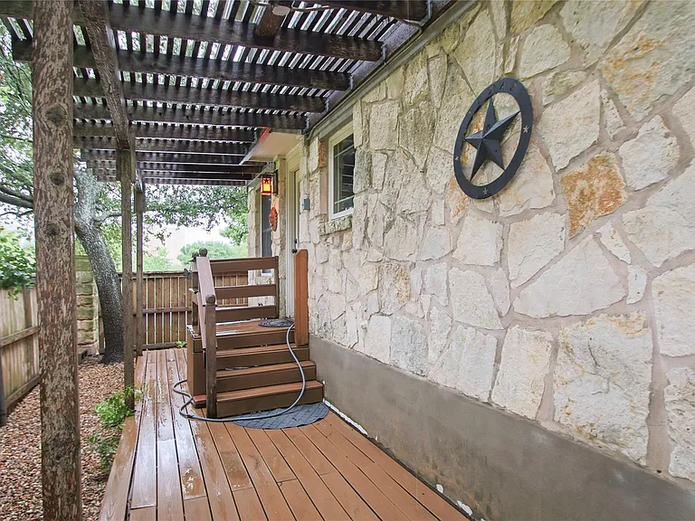 1109 Traci Michelle Dr — Photo 27