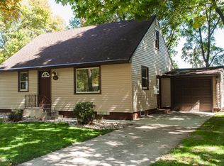 1514 3rd Ave SW, Rochester, MN 55902