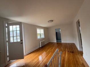 225-07 69th Ave #B, Oakland Gardens, NY 11364