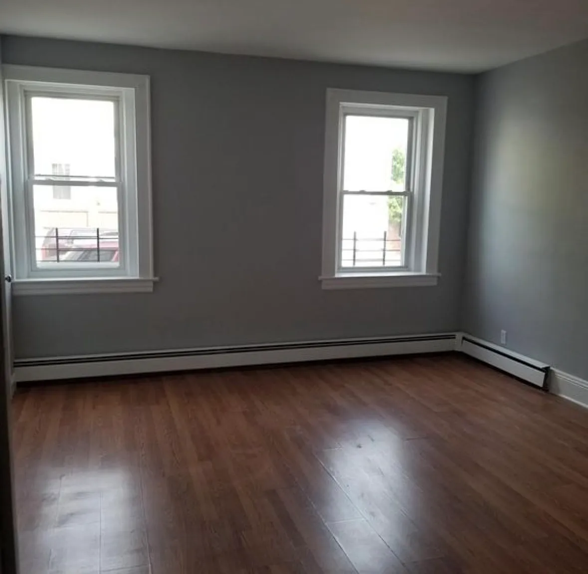 3 bed, $1,900 — Photo 4