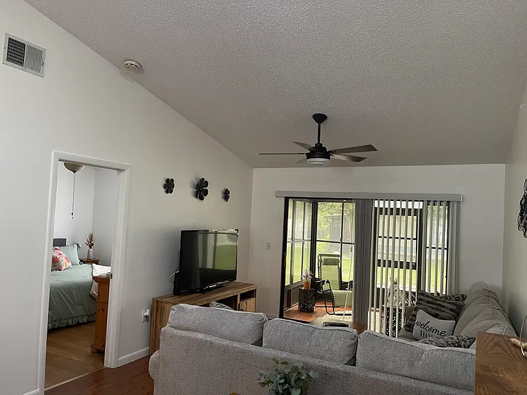 1327 Longboat Point — Photo 10
