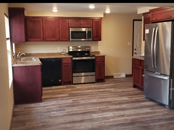 849-851 Abrams St, 849-851 Abrams St, Green Bay, WI 54302
