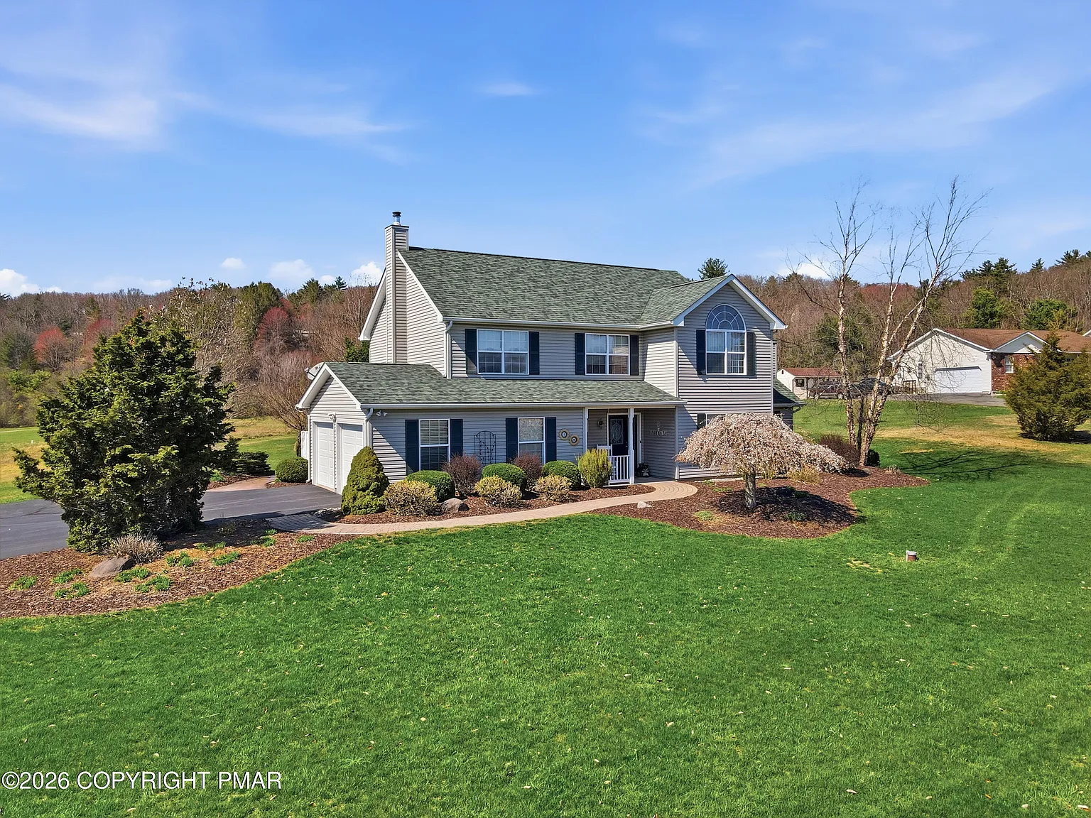 624 Marion Ln photo 1