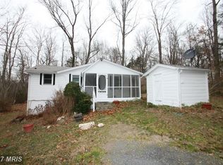 304 Glen Mill Ln, Amissville, VA 20106